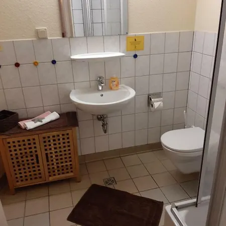 Monteurswohnung/ferienwohnung Nahe Der Dresdner Heide 아파트