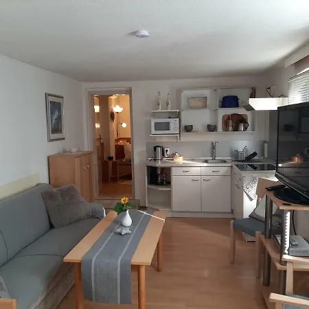 Monteurswohnung/ferienwohnung Nahe Der Dresdner Heide アパート *