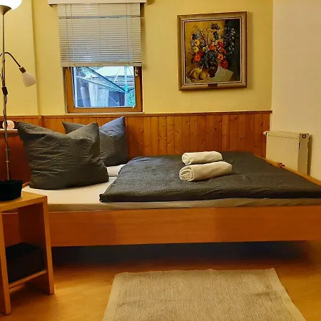 Monteurswohnung/ferienwohnung Nahe Der Dresdner Heide * ドレスデン